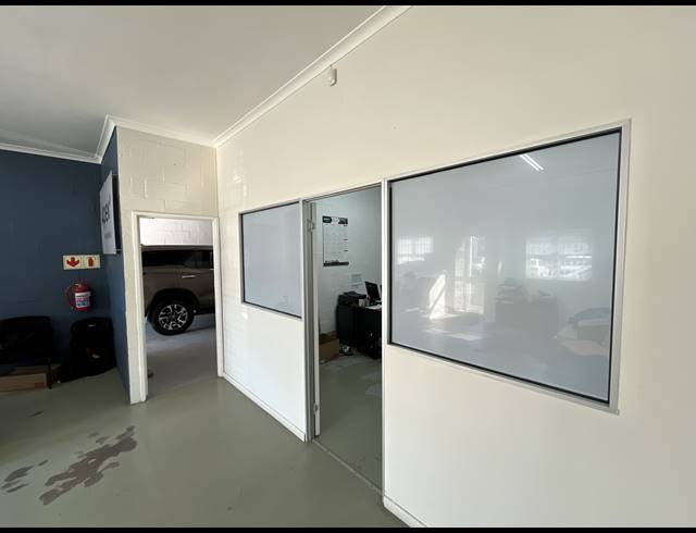 150M² WAREHOUSE TO LET IN MILNERTON CENTRAL